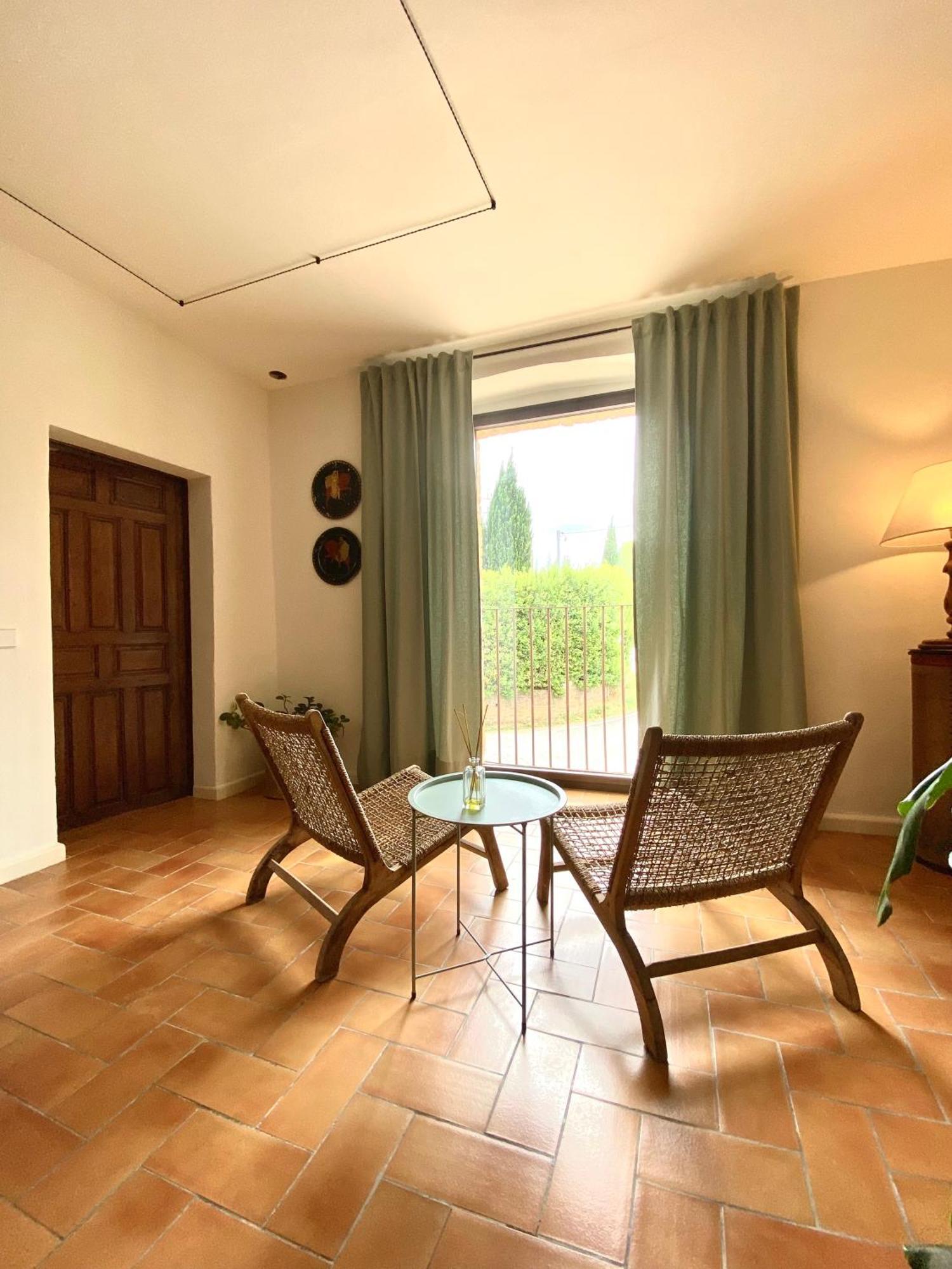 Casa Olimpia Daire Monells Dış mekan fotoğraf